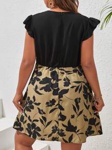 SHEIN Frenchy Plus Floral Print Surplice Neck Dress - Black - View 2