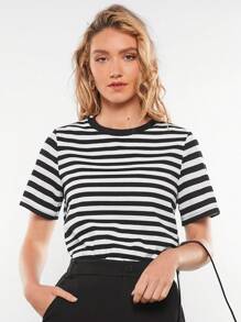 BizChic 條紋印花T恤 - 黑與白 - 查看 3