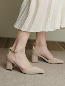 粗高跟鞋帶鏤空蝴蝶結設計 - 杏色 - 查看 4