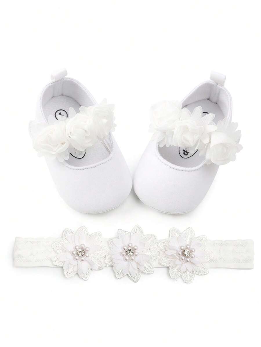 1 双女婴花卉凉鞋（配发带）、软底步行鞋 - 白色 - 查看 1