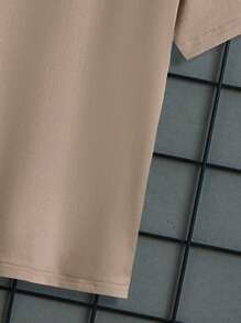 SHEIN 休閒青少年男孩口號印花針織卡其色t恤 - 卡其色 - 查看 4