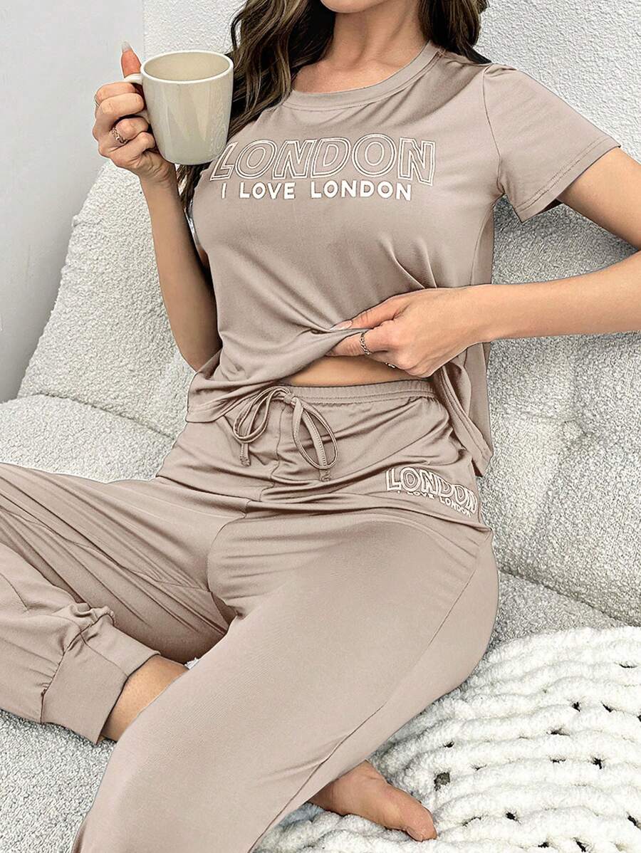 Letter Graphic Tee & Drawstring Waist Trousers PJ Set - Khaki - View 1
