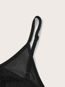 ROMWE PUNK 褶邊不對稱下擺網紗吊帶上衣 - 黑色 - 查看 3