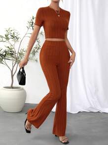 SHEIN Essnce Chất rắn Áo phông Crop & Quần ống loe - Rỉ Nâu - Xem 3