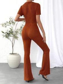 SHEIN Essnce Chất rắn Áo phông Crop & Quần ống loe - Rỉ Nâu - Xem 2