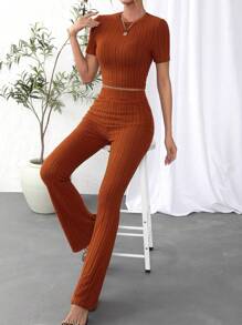 SHEIN Essnce Chất rắn Áo phông Crop & Quần ống loe - Rỉ Nâu - Xem 1