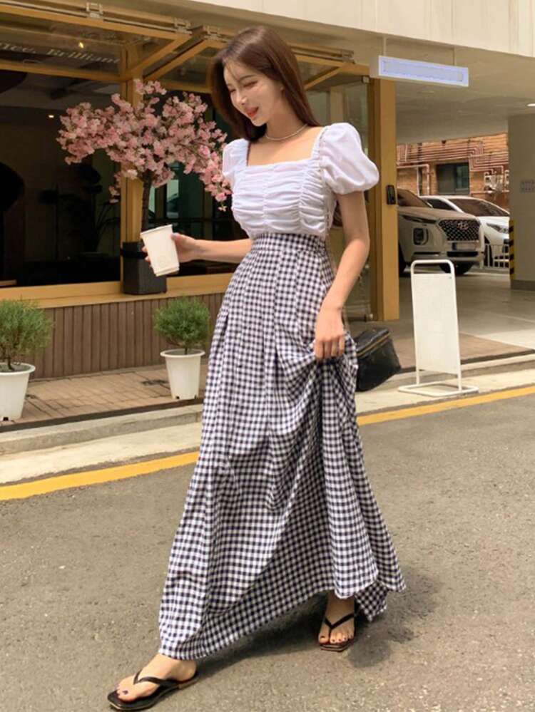 Gingham Print Fold Pleated Detail Flare Skirt
