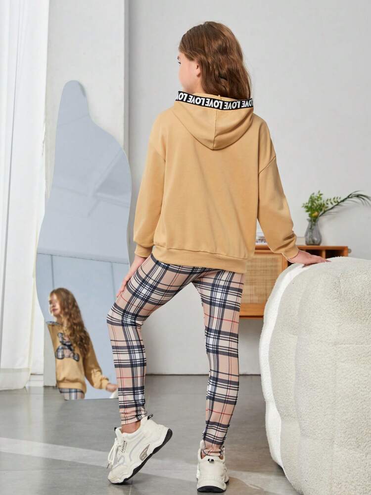 Tween Girl Bear Print Drop Shoulder Hoodie & Plaid Leggings