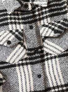 女嬰格紋印花翻蓋口袋前紐扣外套 - 黑與白 - 查看 4