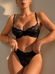 Women's Floral Lace Sexy Lingerie Set - Black - View 3