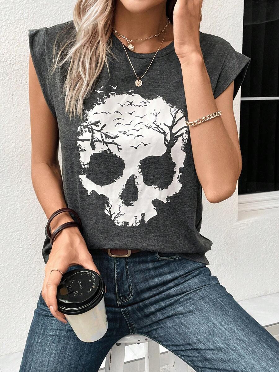 SHEIN LUNE Skull Print Batwing Sleeve Tee Graphic T Shirt