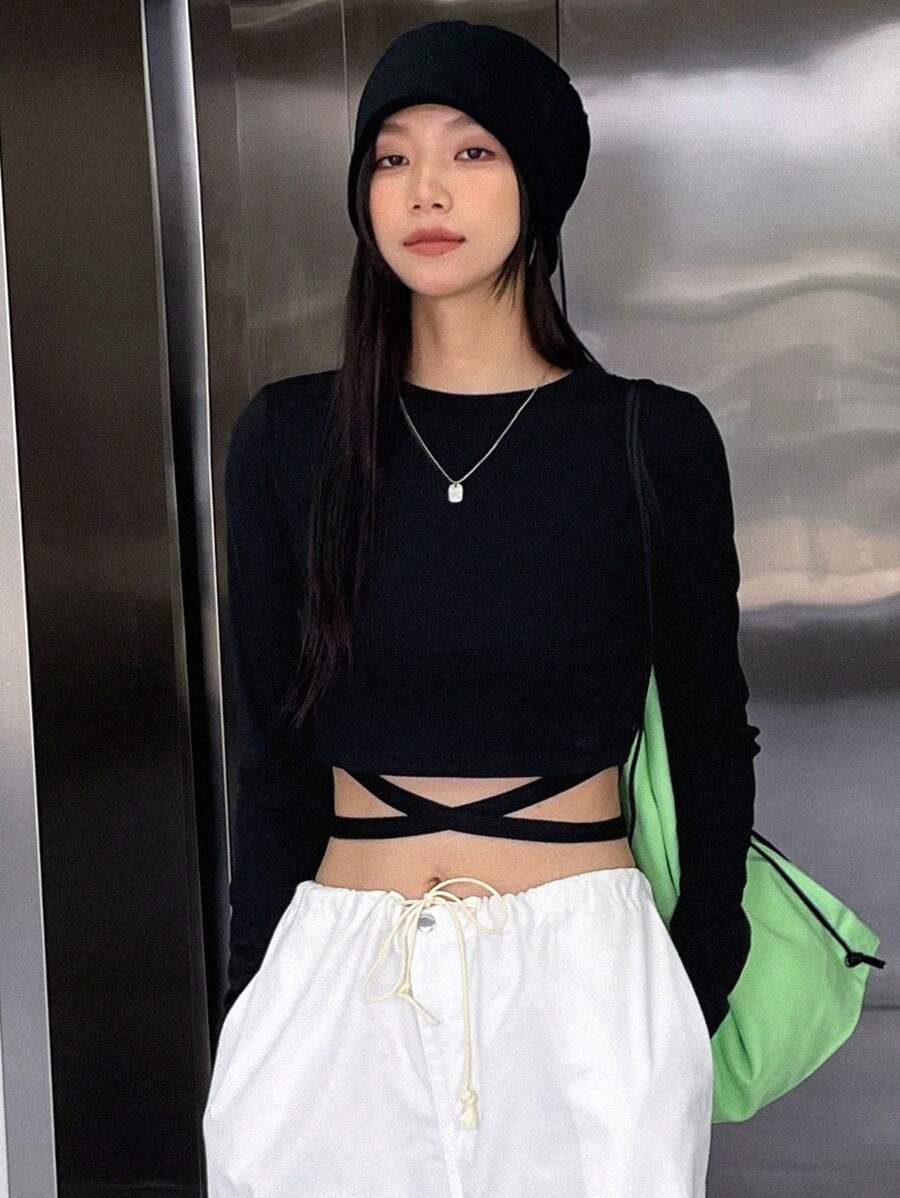 纯色十字交叉系带短款 T 恤，秋季服装长袖女式上衣 - 黑色 - 查看 1