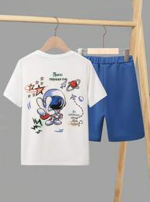 SHEIN 男大童圓領卡通圖案短袖T恤和短褲套裝 - 藍白色 - 查看 1