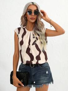 SHEIN Privé Graphic Print Plicated Detail Blouse