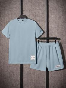 Manfinity VCAY Hombres Shorts con camiseta con parche de letra - Celeste - Ver 1