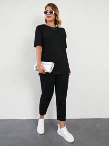 EURMUSE Plus Solid Tee & Trousers - Black - View 1