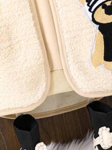 SHEIN Tween Girl Bear Patched Detail Vest & 3D Ear Design Hooded Sweatshirt - Beige - View 3