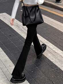 女士百搭休闲喇叭牛仔裤，带口袋，适合日常通勤 - 黑色 - 查看 2