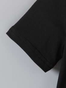 SHEIN Young Boys' 2pcs Elastic Knit Round Neck Striped Printed Short Sleeve T-Shirt And Sports Shorts, Dailylife Casual Wear, Summer - Multicolor - View 3