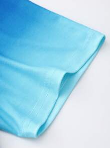 Manfinity Homme Men Ombre Curved Hem Tee Without Necklace - Blue and White - View 4