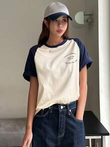 DAZY Đồ họa Khẩu hiệu Tương phản Tay Raglan Áo thun - Nhiều màu - Xem 4