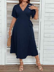 SHEIN LUNE 大碼素色側打結圍裹式連衣裙 - 藏蓝色 - 查看 4