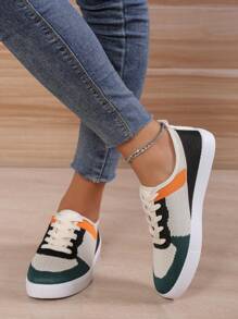 Women's Fashion Slip-resistant Low-cut Leisure Sports Shoes - Green - View 1