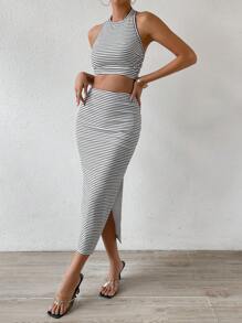 SHEIN Essnce 條紋印花掛脖上衣&高衩半身裙 - 黑與白 - 查看 4