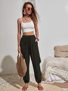 SHEIN VCAY Pantalones cargo con bolsillo lateral con solapa de cintura con nudo - Verde militar - Ver 4