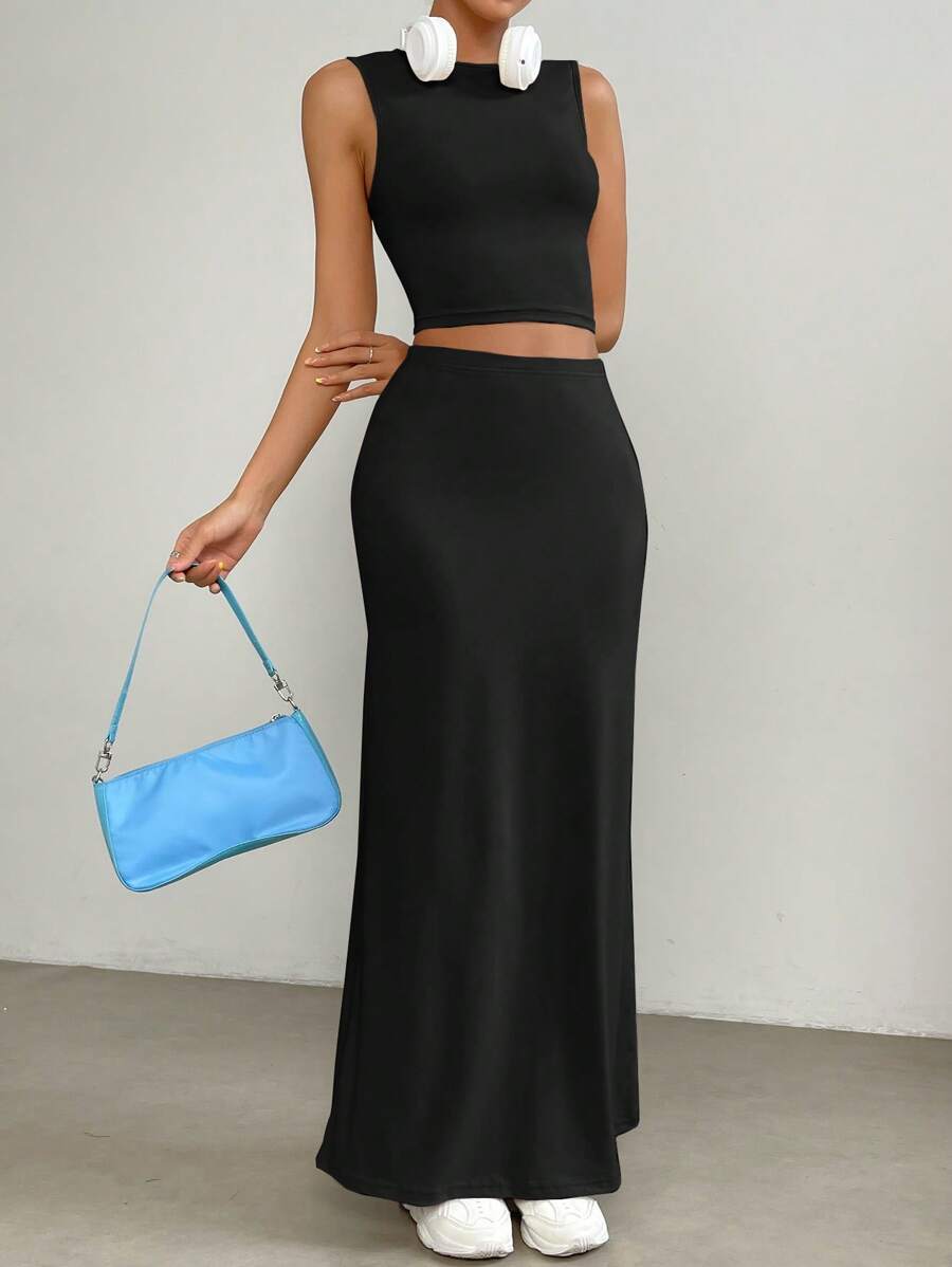 SHEIN X Jessie SHEIN EZwear Cổ áo tương phản Áo ba lỗ & Váy - màu đen - Xem 1