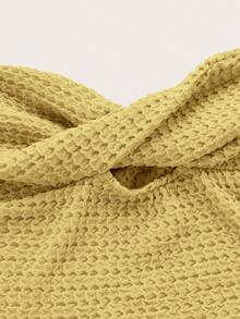 SHEIN ICON Twist Front Cut Out Tube Top