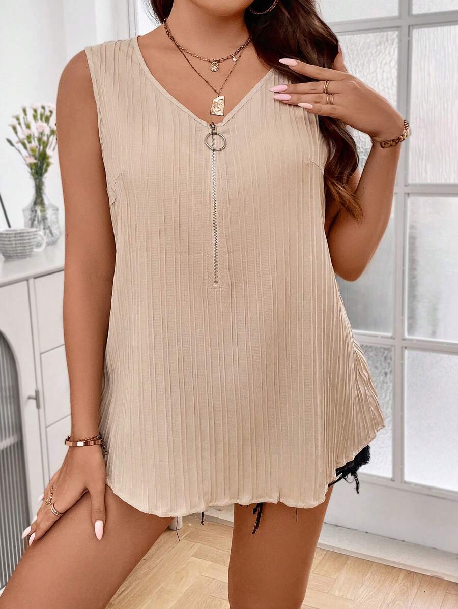 SHEIN LUNE Plus Half Zip Sleeveless Blouse