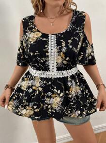 SHEIN Holidaya 大碼印花挖肩拼接水溶蕾絲荷葉邊下擺襯衫 - 黑色 - 查看 1