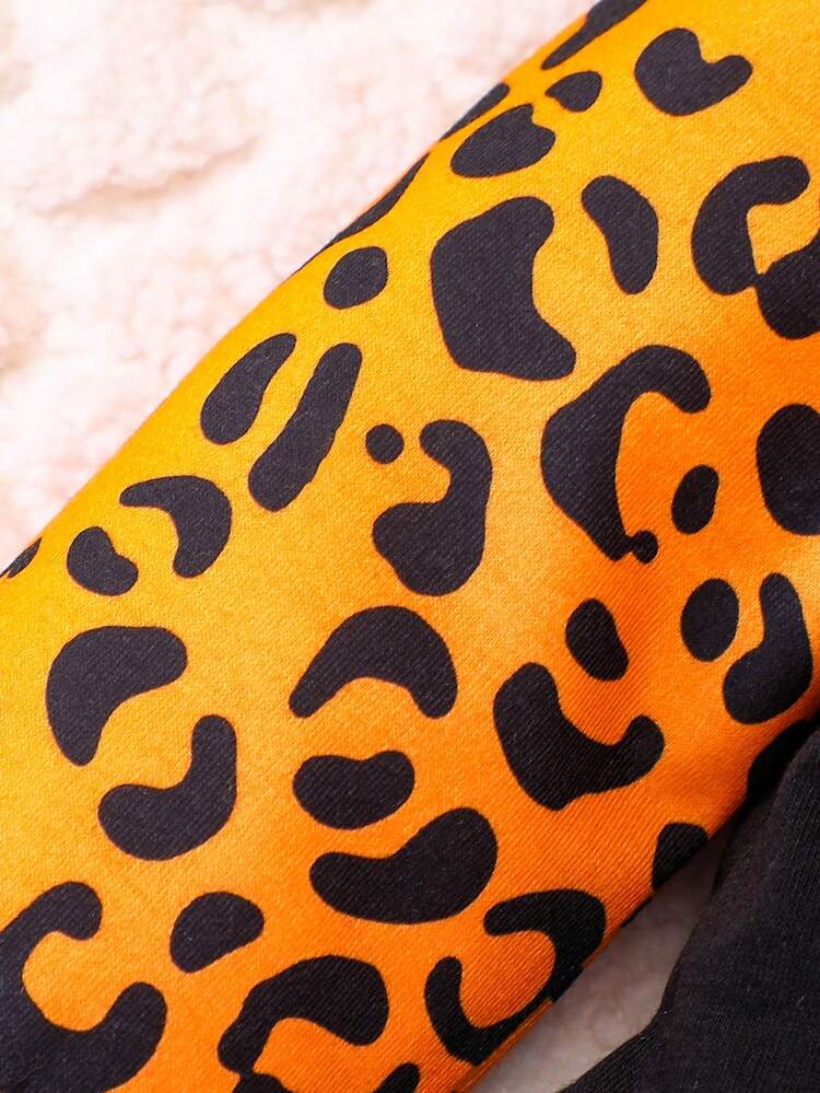 Baby Girl Leopard Print Pleated Hem Sweatshirt
