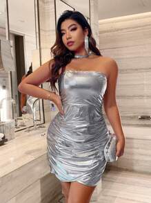 Franclia Plus Ruched Tube Bodycon Dress