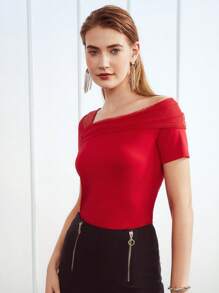 MOTF PREMIUM ASYMMETRICAL NECK MESH T-SHIRT - Red - View 2