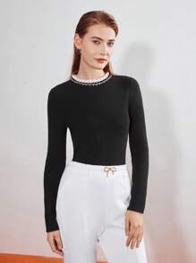 MOTF PREMIUM 褶邊領水鑽套頭毛衣 - 黑色 - 查看 4