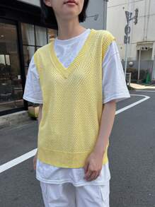 DAZY 素色V領毛衣背心不帶T恤 - 黃色 - 查看 11