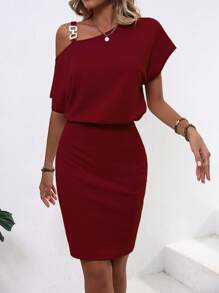 SHEIN LUNE Solid Asymmetrical Neck Chain Detail Dress - Burgundy - View 3