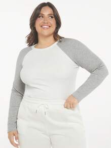 SHEIN BASICS Talla grande Camiseta de color combinado de manga raglán - Blanco - Ver 1
