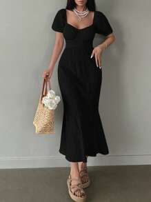 RueChic Sweetheart Neck Puff Sleeve Ruffle Hem Dress - Black - View 3