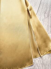 RueChic 素色緞面吊帶睡裙