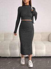 SHEIN Thai sản Sọc Cổ giả Áo thun & Chân Váy xẻ - màu đen - Xem 3