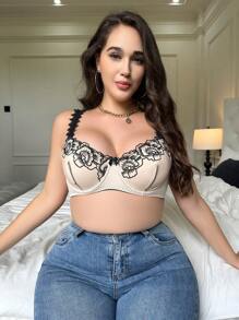 Talla grande Sujetador con bordado floral con aro