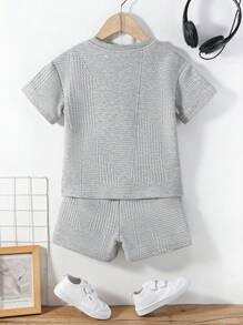 SHEIN 男小童字母補丁細節T恤和短褲 - 灰色 - 查看 2