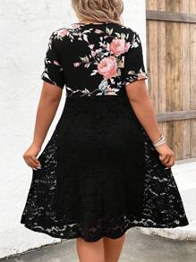 EMERY ROSE Plus Floral Print Plunge Neck Dress - Black - View 2
