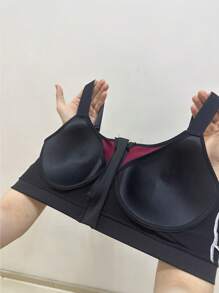 Easithlete Sujetador deportivo de color combinado con cremallera - Burdeos - Ver 6