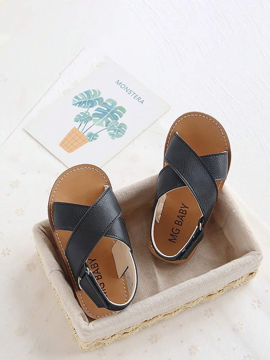 1pair Children's Black Cross-Band Sandals, Fashionable & Simple - Black - View 1