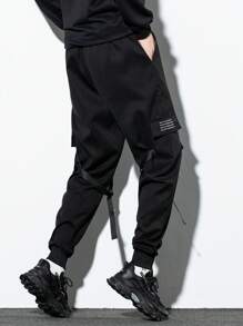 Manfinity EMRG 男士標語圖案帶扣細節翻蓋口袋腰部抽繩工裝褲 - 黑色 - 查看 2