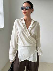 DAZY 纯色裹身细节不对称下摆衬衫，长袖上衣秋季 - 白色 - 查看 3